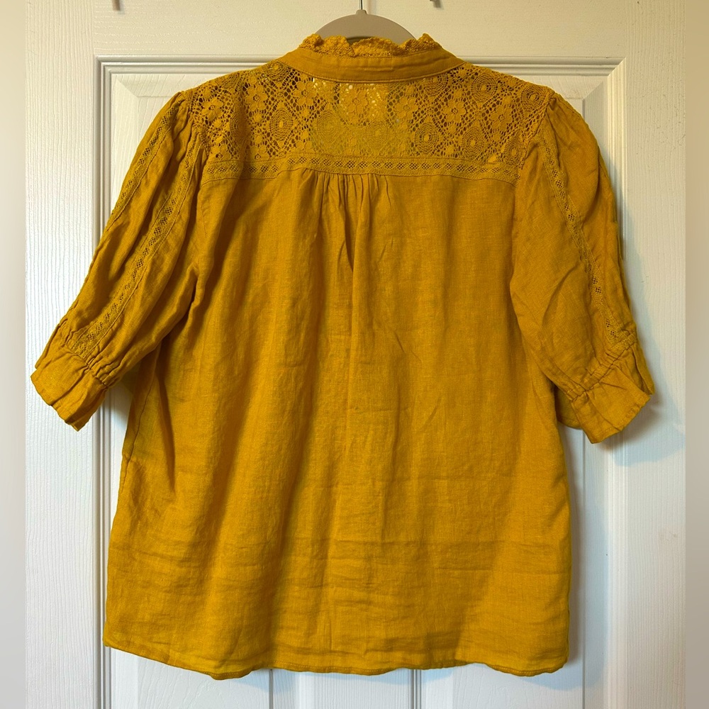 NWT! Maeve button down top from Anthropologie - Picture 3 of 3